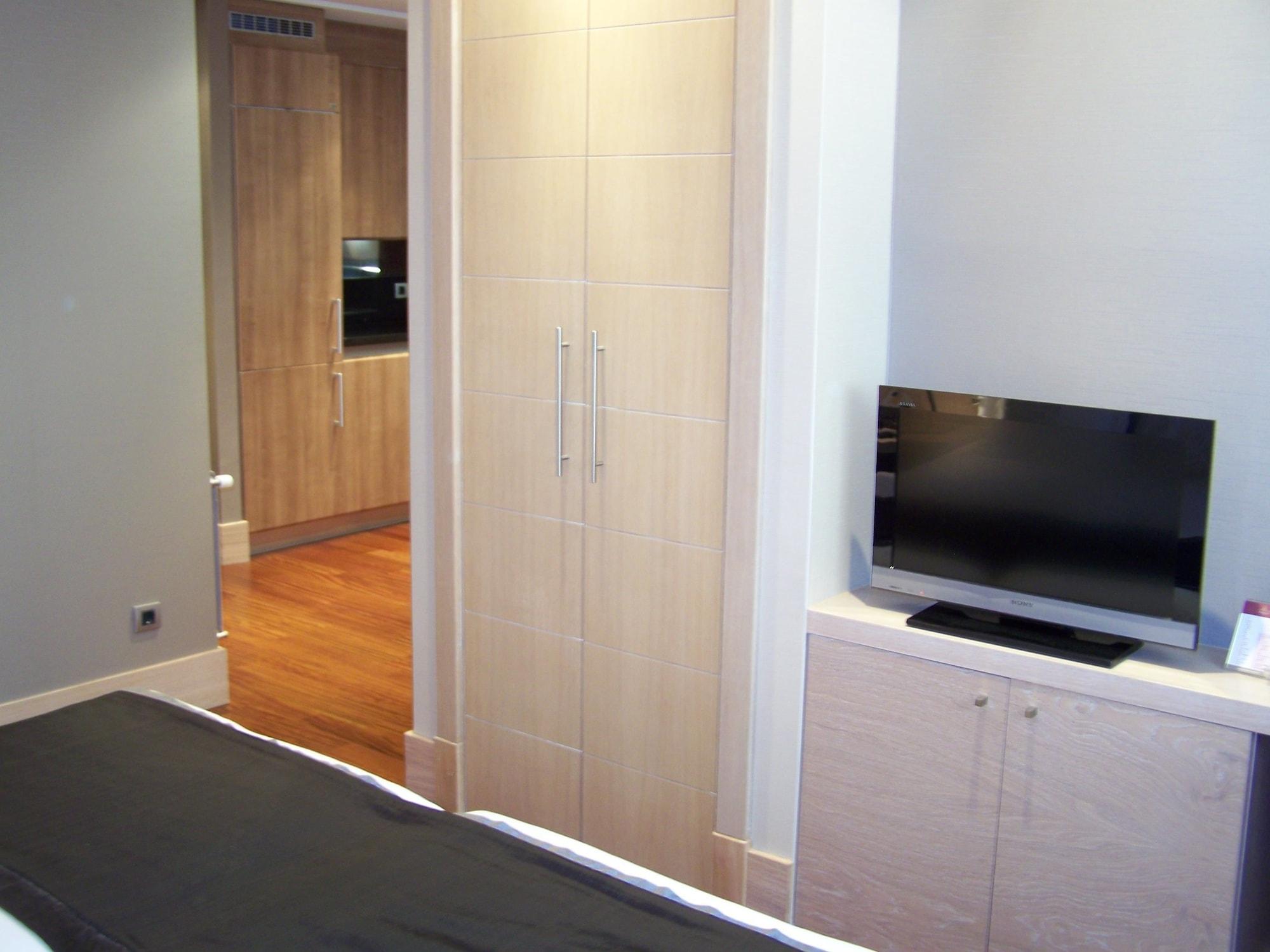 Washington Parquesol Suites & Hotel Valladolid Zewnętrze zdjęcie